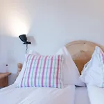 Sonneck Apartment *